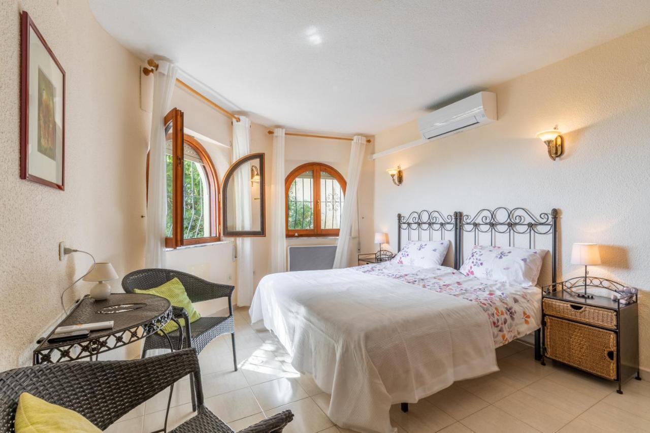 Villa Vista Ibiza 贝尼塔切利 外观 照片